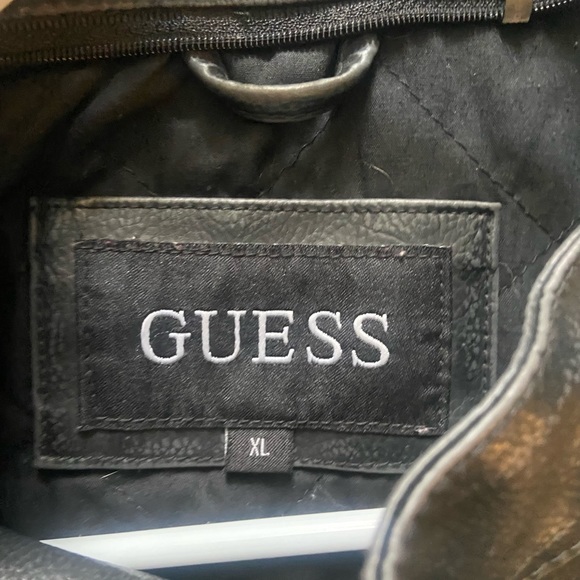 Mens XL leather jacket by Guess - Picture 4 of 4